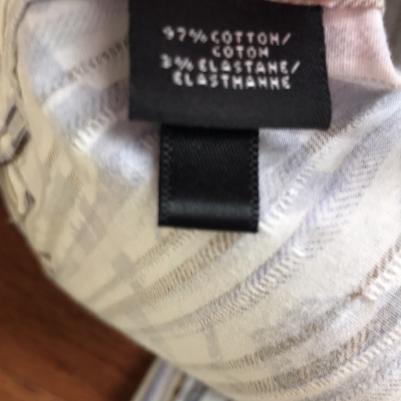 Button down patterned shirt - Picture 5 of 16